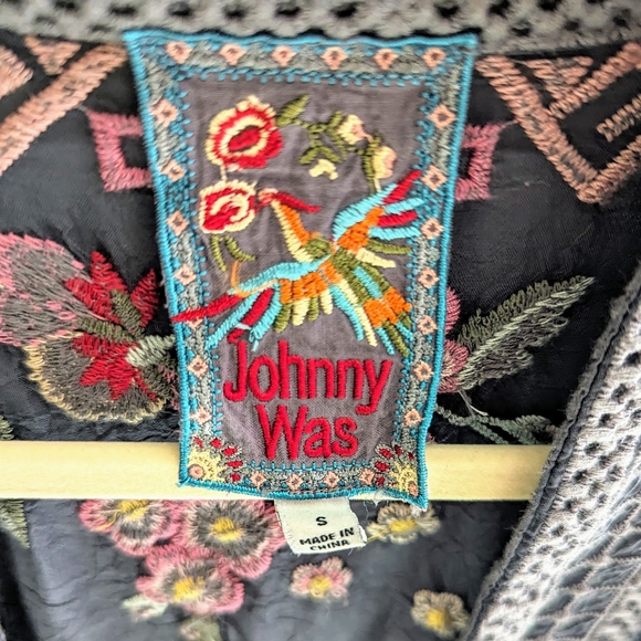 SOLD Johnny Was Aurora Kimono Floral Grey Tie Front Coverup Small - Picture 7 of 8